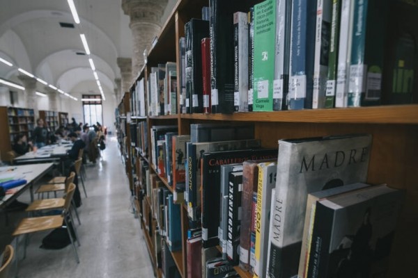 El proyecto de la red valenciana de bibliotecas escolares en línea suma más de 1.000 centros