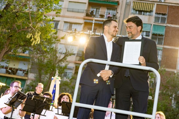 El Festival de bandas 'Andrés Llorens' acoge el estreno del pasodoble 'Luis Barcala: alcalde y chuano'