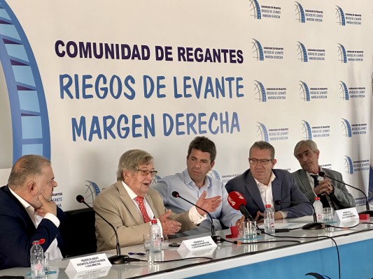 Toni Pérez felicita a la Comunidad de Riegos de Levante Margen Derecha