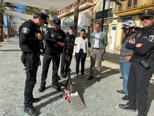 Castelló inicia una campaña de vigilancia y control del uso de los patinetes eléctricos en el Grau