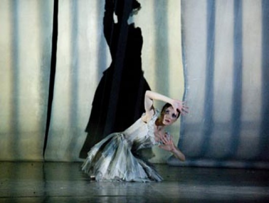 José Carlos Martínez vuelve a bailar en la Filmoteca Regional con la proyección de 'La Pequeña Bailarina de Degas' 