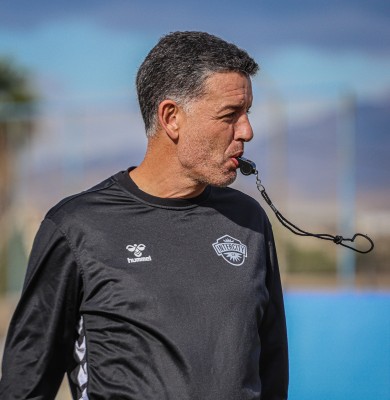 Sandroni anuncia un 