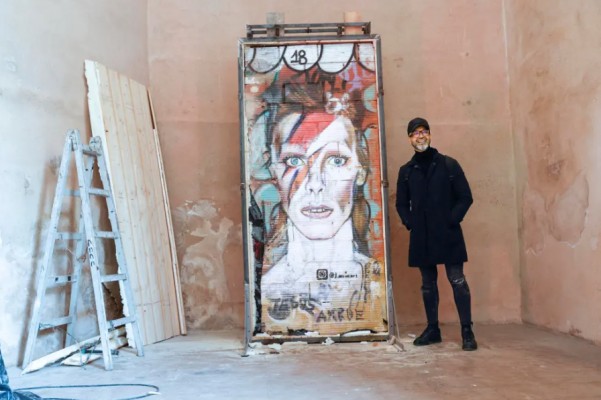 El David Bowie de Jesús Arrúe se muda definitivamente a l'ETNO