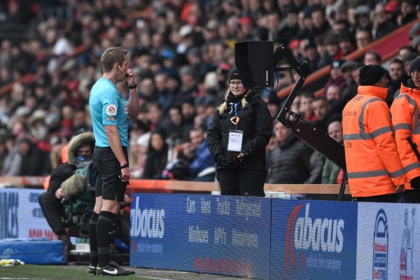 La Premier League plantea la eliminación del VAR
