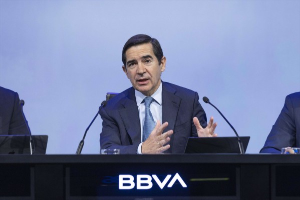 BBVA se da un plazo de dos semanas para presentar la solicitud de su opa sobre Sabadell