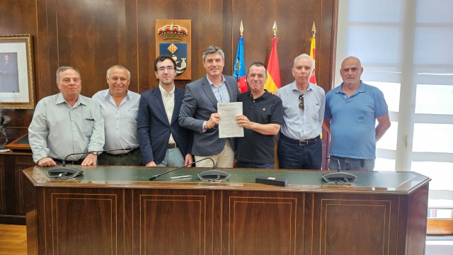 La Vila colaborará con la Comunidad de Regantes para promover la actividad agrícola del municipio