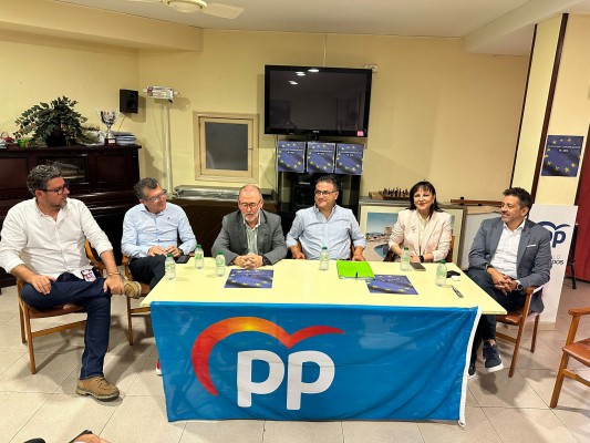 El PP de El Campello y los diputados autonómicos y provinciales marcan estrategias ante las elecciones