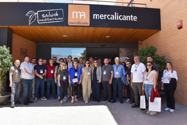 Mercalicante muestra su modelo de gestión a una delegación turca de empresas hortofrutícolas