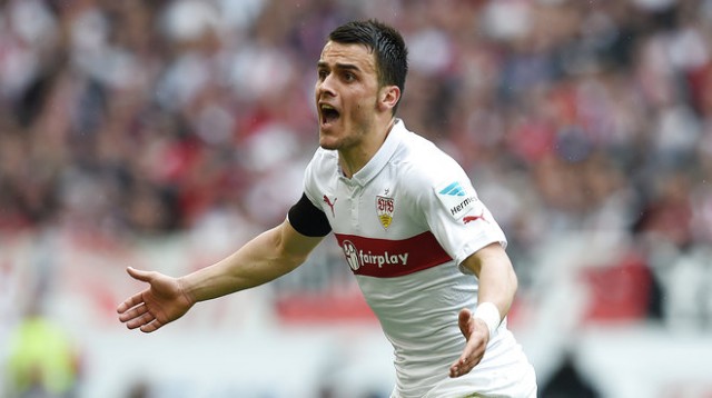 Kostic supera la revisión médica y jugará en el Valencia CF 
