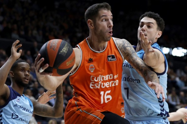 El UCAM Murcia, décimo quinto rival del Valencia en la lucha por el título de la acb
