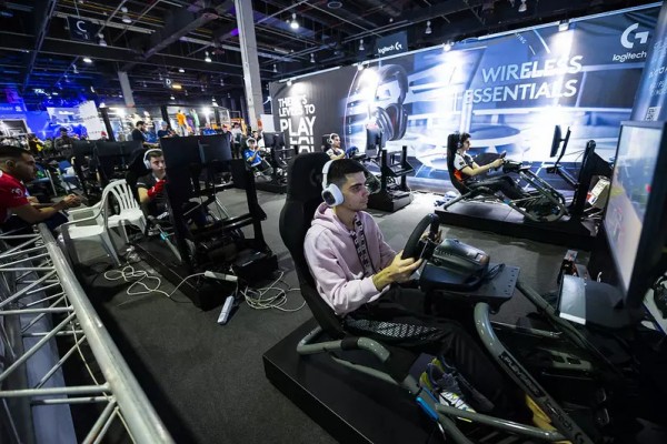La F1 calienta motores en Valencia