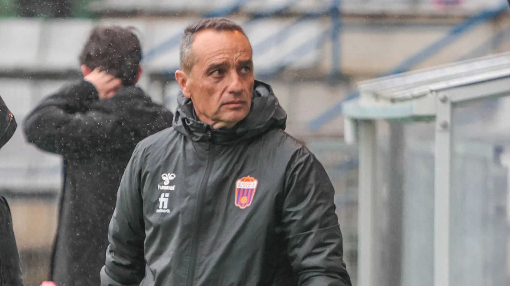 Draghi mantiene la liquidez de emergencia a Grecia para no calentar más el referéndum