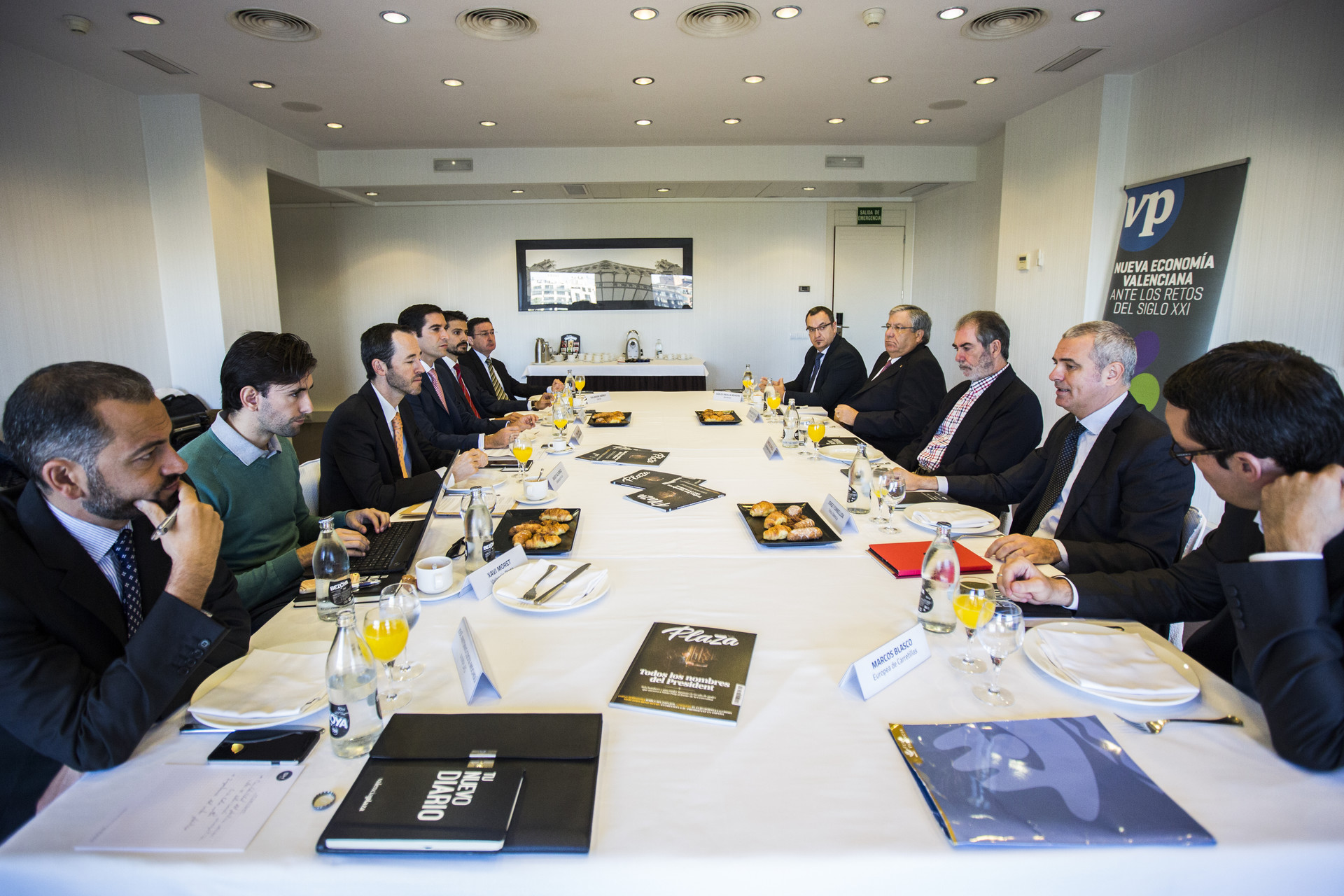 Desayuno sobre  Efiaqua, Ecofira, Egética, Made From Plastic y Encaja organizado por Valencia Plaza. - 