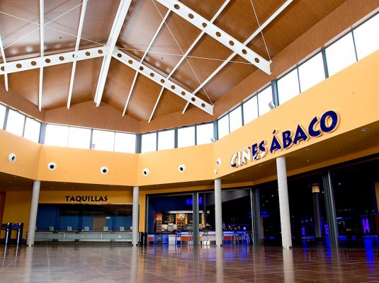La Generalitat se deshace de sus multicines en Logroño