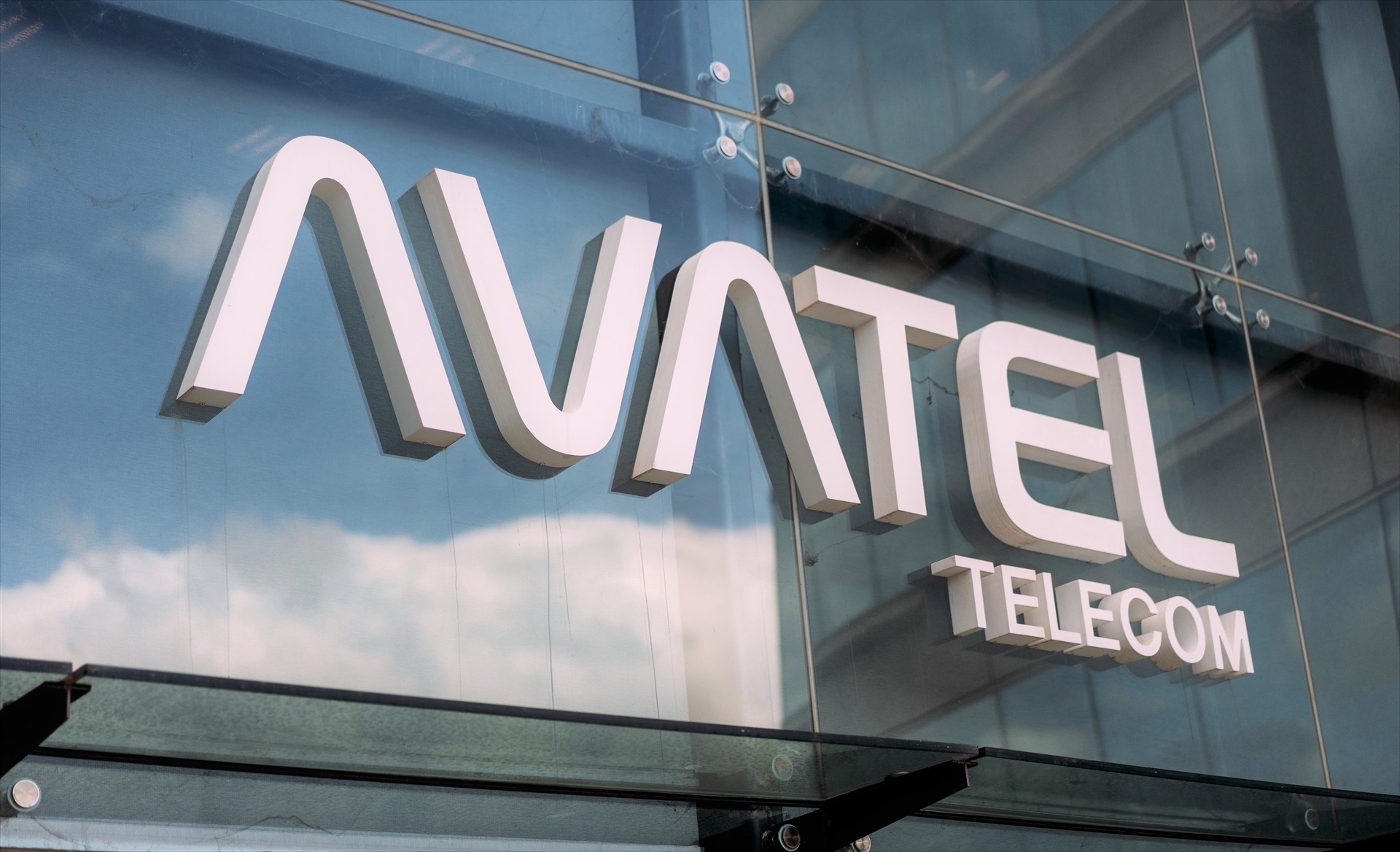 Avatel Telecom plantea un ERE para 849 empleados, el 45% de su plantilla
