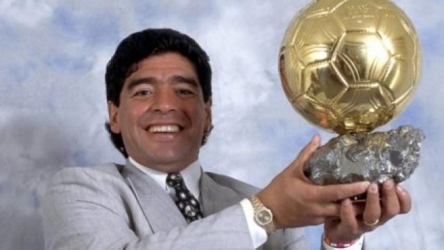 Al Balón de Oro de Maradona del 86 le espera un histórico cheque de 