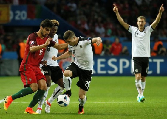 André Gomes se enreda con Portugal