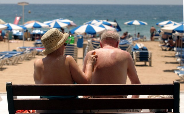 La atención sanitaria y la movilidad preocupan a los británicos de Alicante ante el Brexit