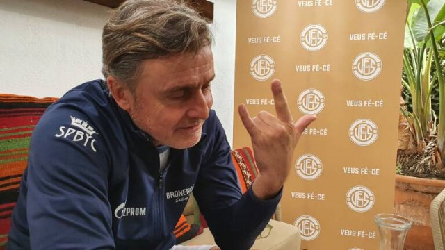Amedeo Carboni en Veus Fé Cé (2): el VCF del Doblete y un director deportivo efímero 