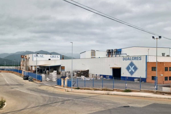 La ondense Dual Gres echa el cierre definitivo: entra en liquidación al año de presentar concurso