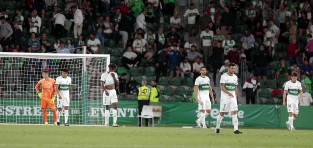 El Elche se mete en un lío mayúsculo