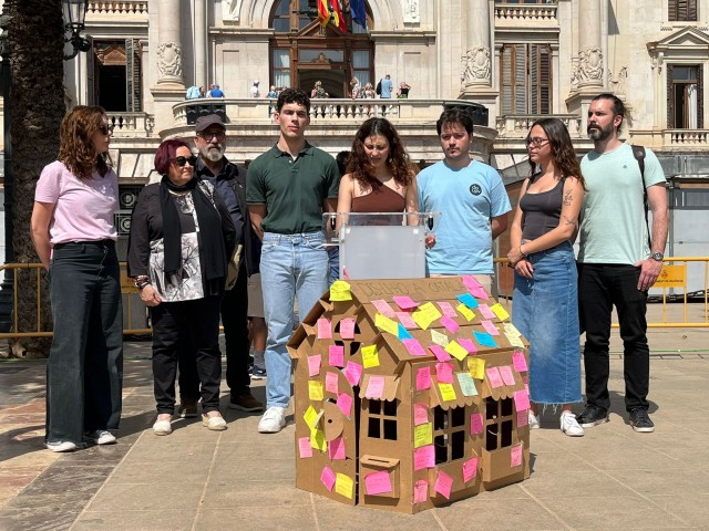 El CJV, la Federación de Vecinos y estudiantes firman un manifiesto 