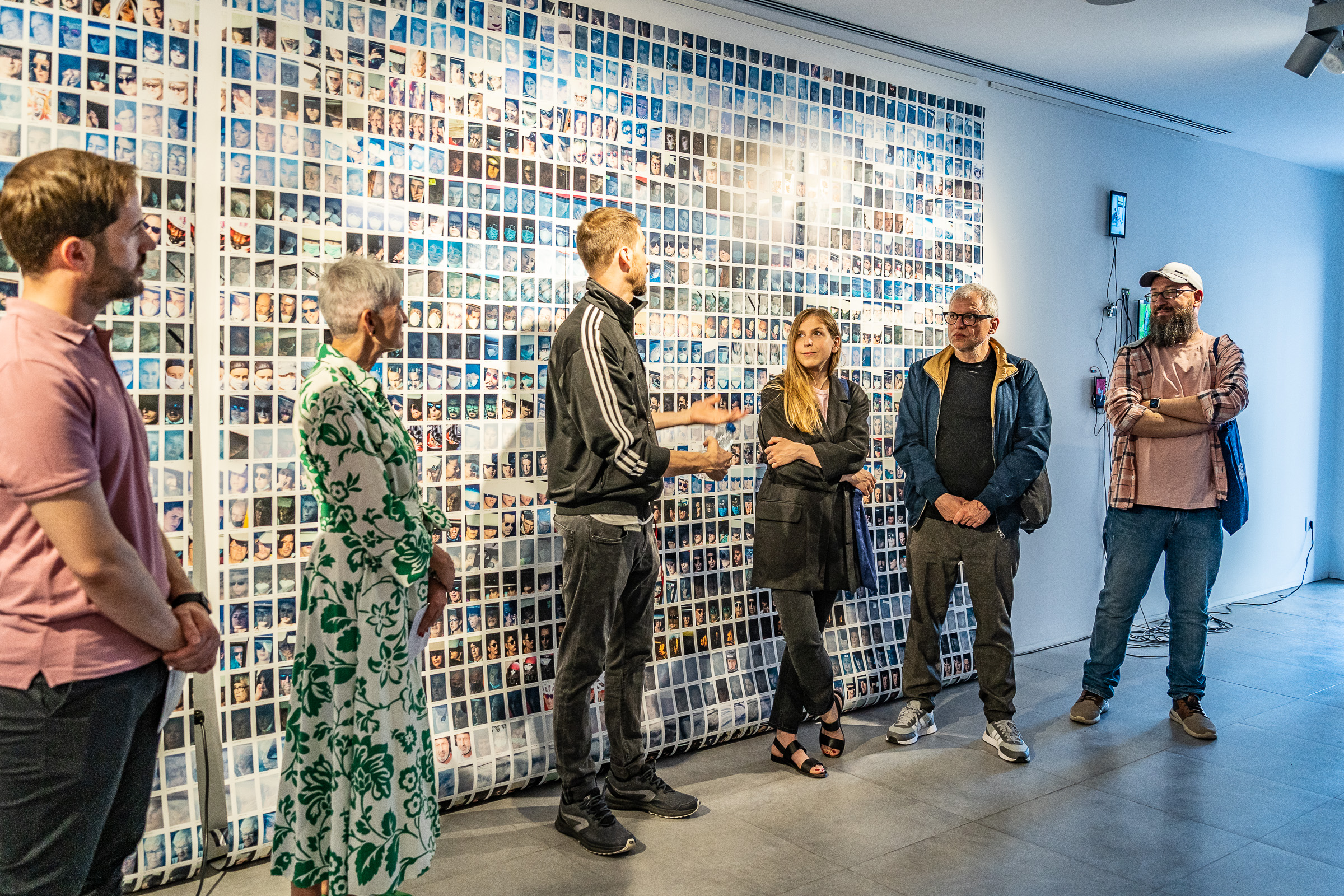 La sala Melchor Zapata de Benicàssim acoge la exposición de Erik Estany Tigerstöm

 