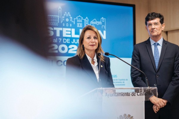 Castelló y Facsa promocionarán la ciudad entre los 900 asistentes al Congreso del Agua 