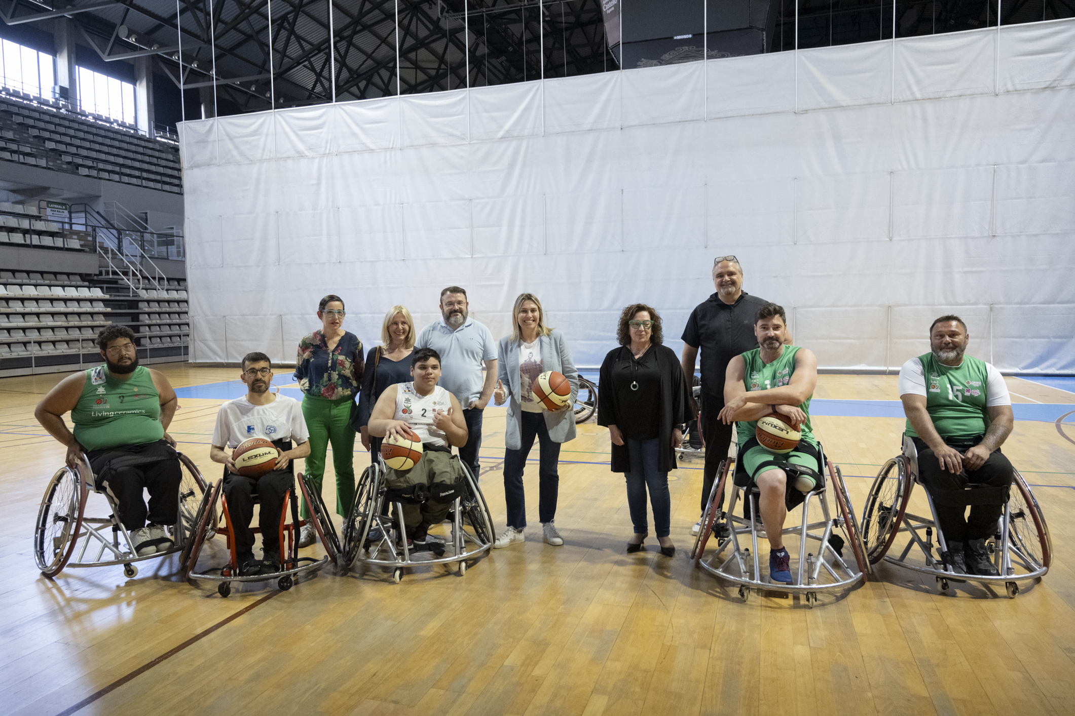 Barrachina pone en valor la labor de Cocemfe por promover el deporte adaptado en Castellón