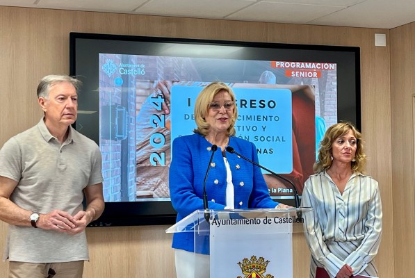 Castelló celebra un congreso de personas mayores y homenajea a los matrimonios que cumplen 50 años