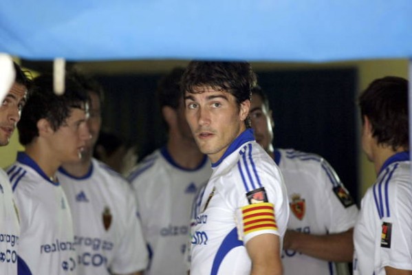 Zapater vuelve al Real Zaragoza y ficha por dos temporadas