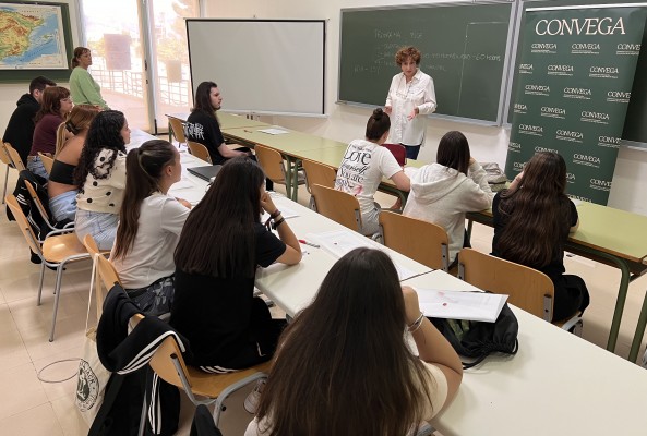 Convega y la Cámara de Comercio de Alicante se unen para reducir la tasa de paro juvenil