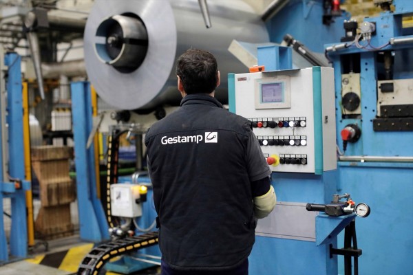 Industria concede 34 millones a Gestamp y 1,9 millones a Plastic Omnium del Perte Vec II