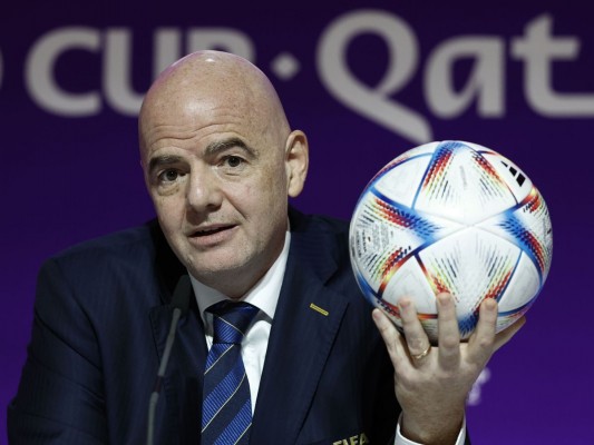 FIFA reitera que el Mundial de clubes sigue adelante y pide a las Ligas centrarse en su gestión