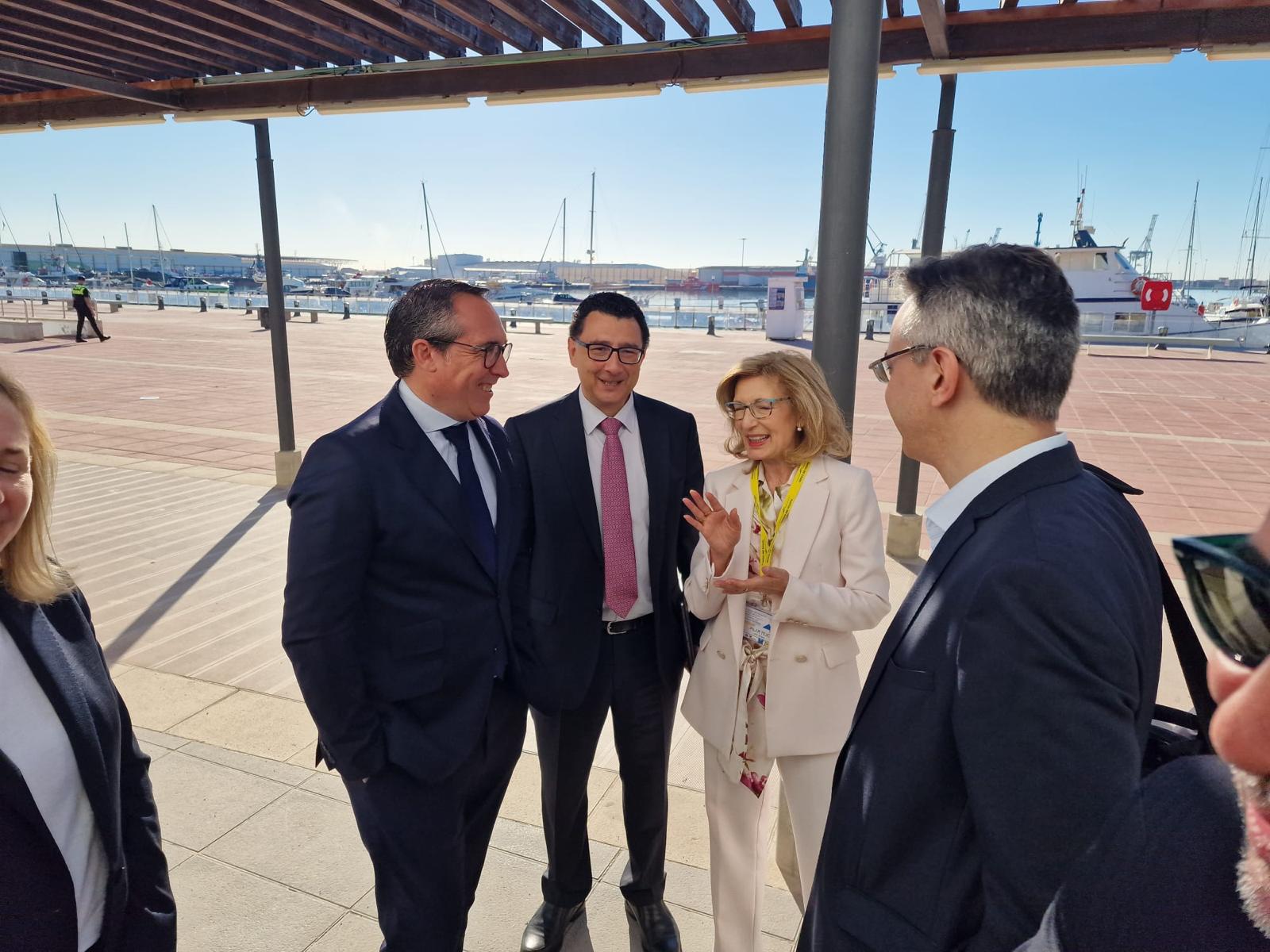 Ibáñez destaca la apuesta de PortCastelló para liderar el transporte marítimo de corta distancia
