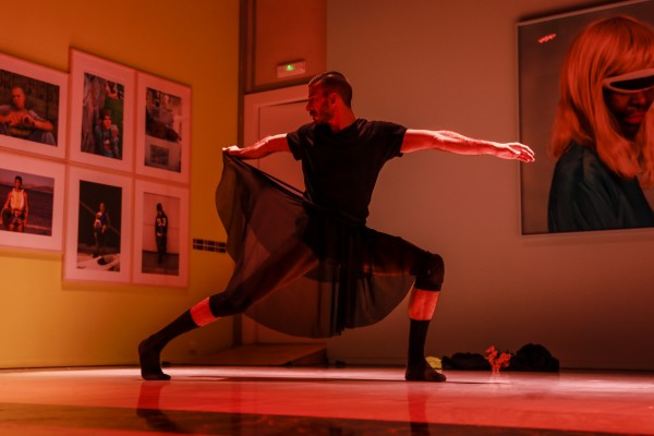 Trasladar la cultura a los pueblos más pequeños: Sueras explora la danza más vanguardista