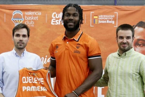 Ojeleye renueva con el Valencia Basket hasta 2026 sin clausula de salida este verano
