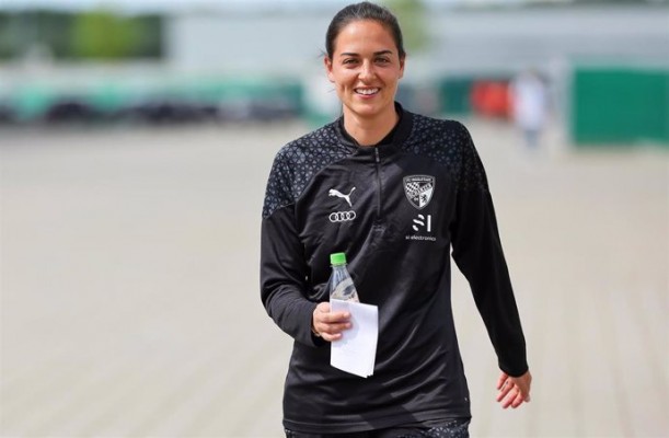 Sabrina Wittmann, primera entrenadora en fútbol profesional masculino alemán