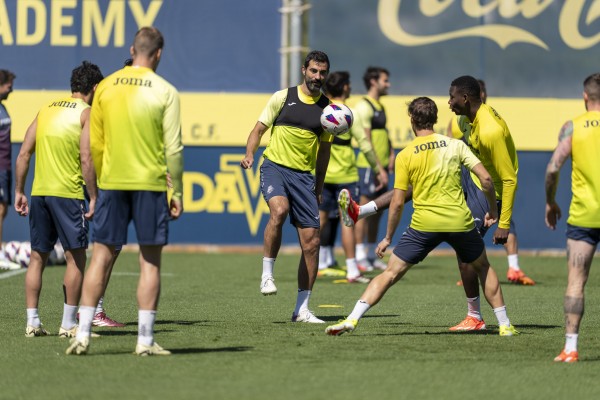 El Villarreal, ante sus dos últimos exámenes para evitar su peor temporada en casa