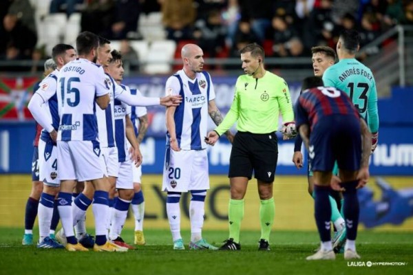 El Levante también se juega con el Eibar la diferencia de goles particular