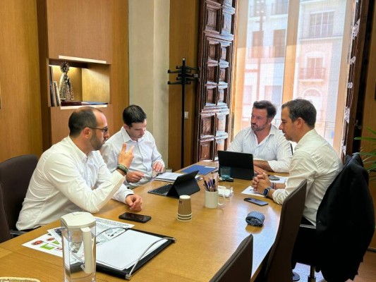 Mario Payá dimite como presidente de la FPElx