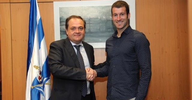 Agirretxe renueva con la Real Sociedad hasta 2020