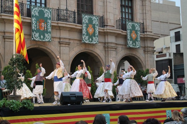 Música, indumentària i tradició: Castelló prepara el 39 festival de danses de l'Antiga Corona d'Aragó