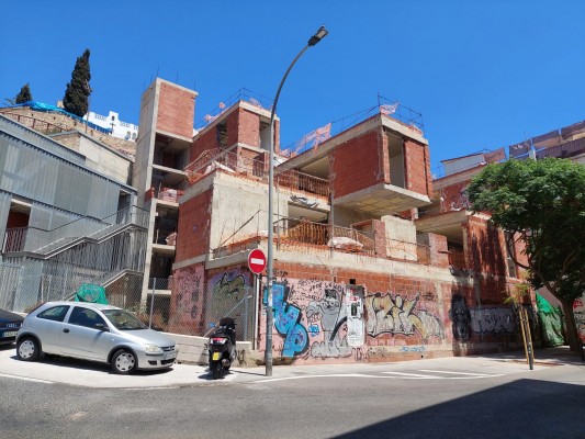 Alicante lo vuelve a intentar para finalizar las viviendas de alquiler para jóvenes en El Portón