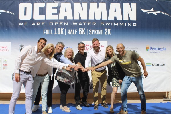 La Oceanman Costa Azahar reúne en Castellón a más de 700 nadadores de 38 nacionalidades