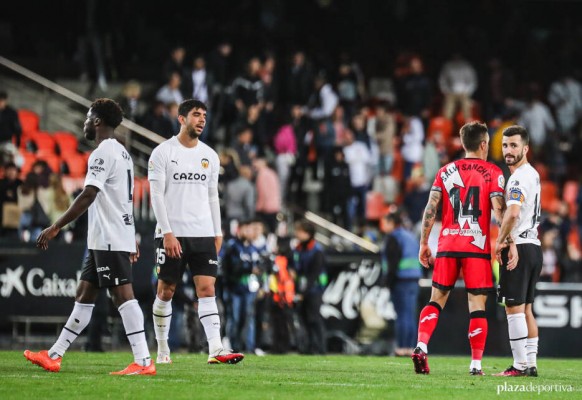 El Valencia pasó de ganar trece de dieciséis visitas del Rayo a empatar tres de cuatro