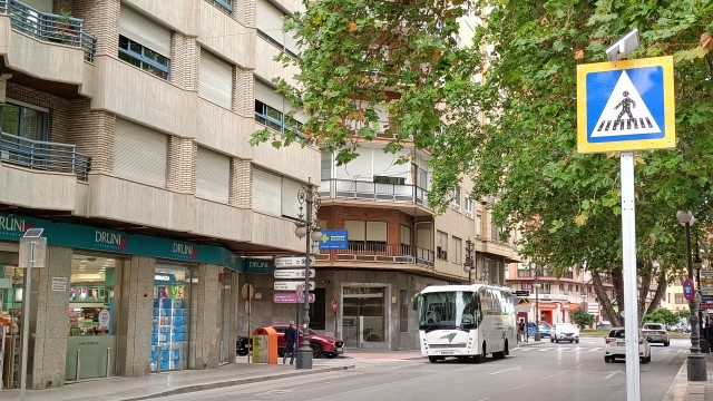 Orihuela encarga a ILDO la mejora de señalización en el perímetro en el que haya zona azul