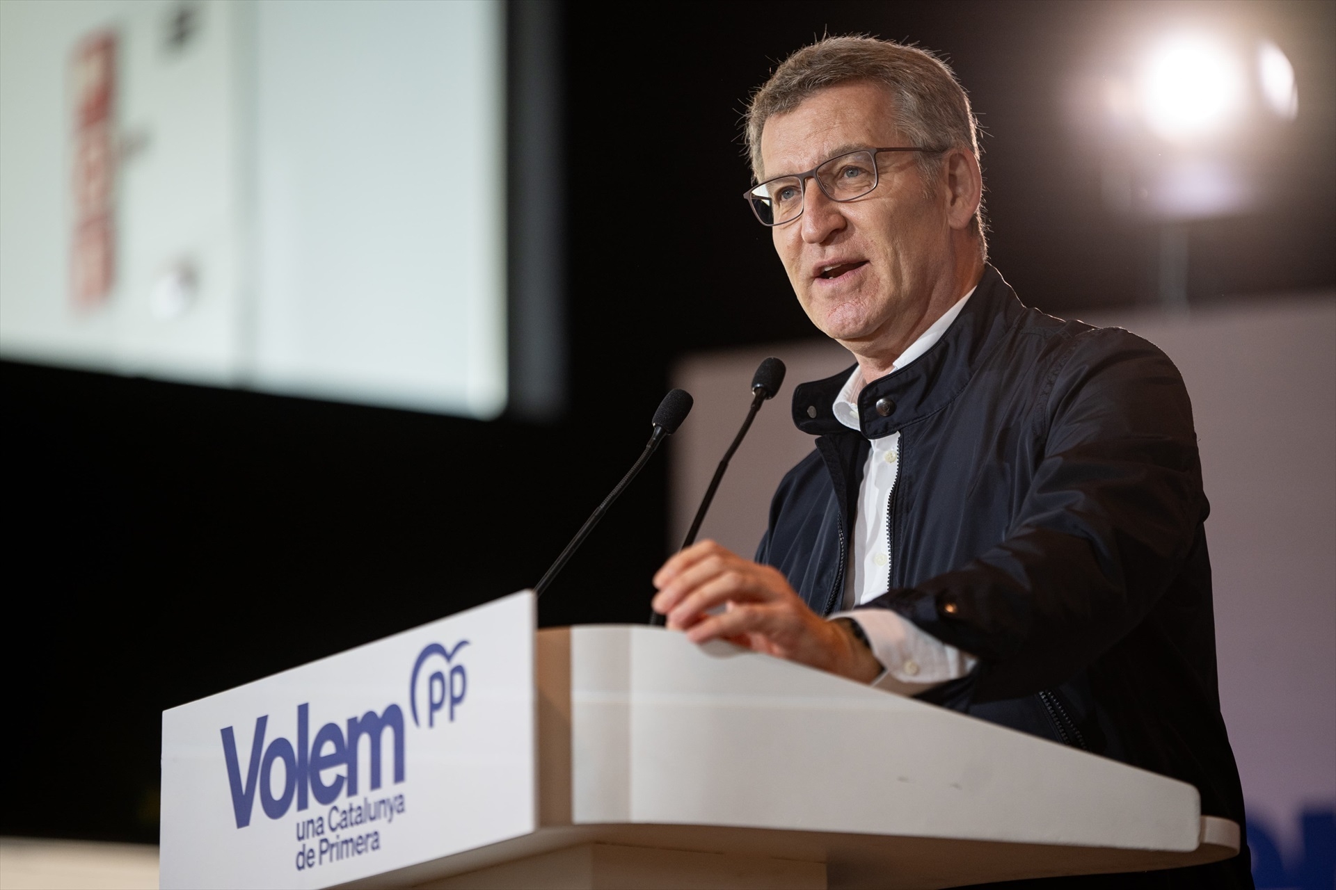 El líder del PP, Alberto Núñez Feijóo, el pasado domingo en Lleida. Foto: LORENA SOPENA/EP - 