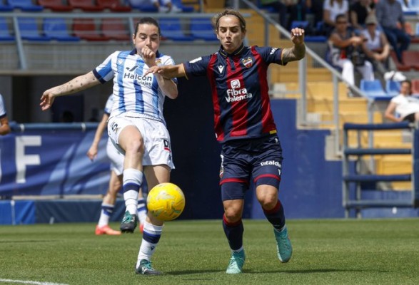El Levante UD firma una vibrante victoria frente a la Real para seguir soñando con la Champions

