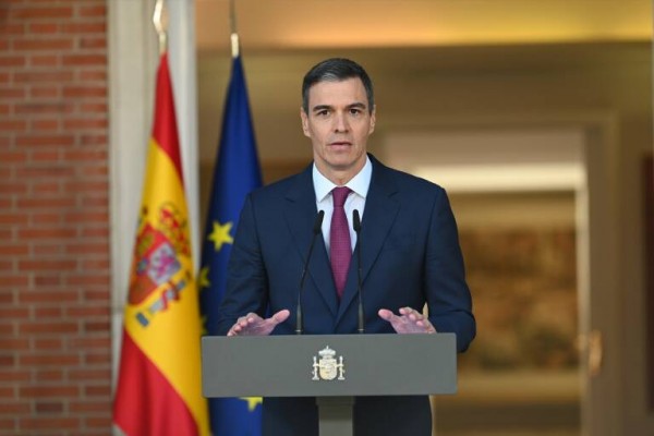 El PP remite a Moncloa 1.136 cartas con problemas sociales que recibió en la reflexión de Sánchez